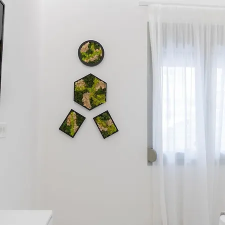 Cosy Downtown Luxury Apartment Kos Town
